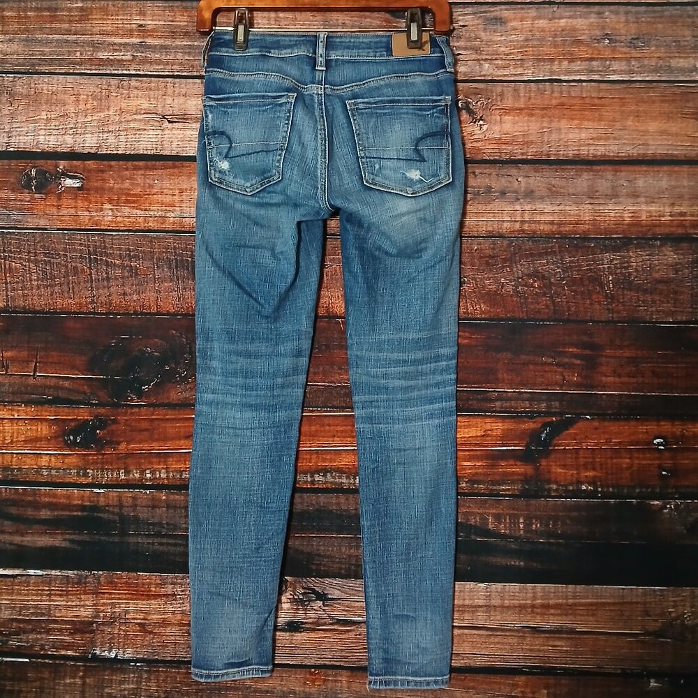 American Eagle Jeans Size 2 Short Ripped Patched Jegging Stretch Distressed - Picture 3 of 10